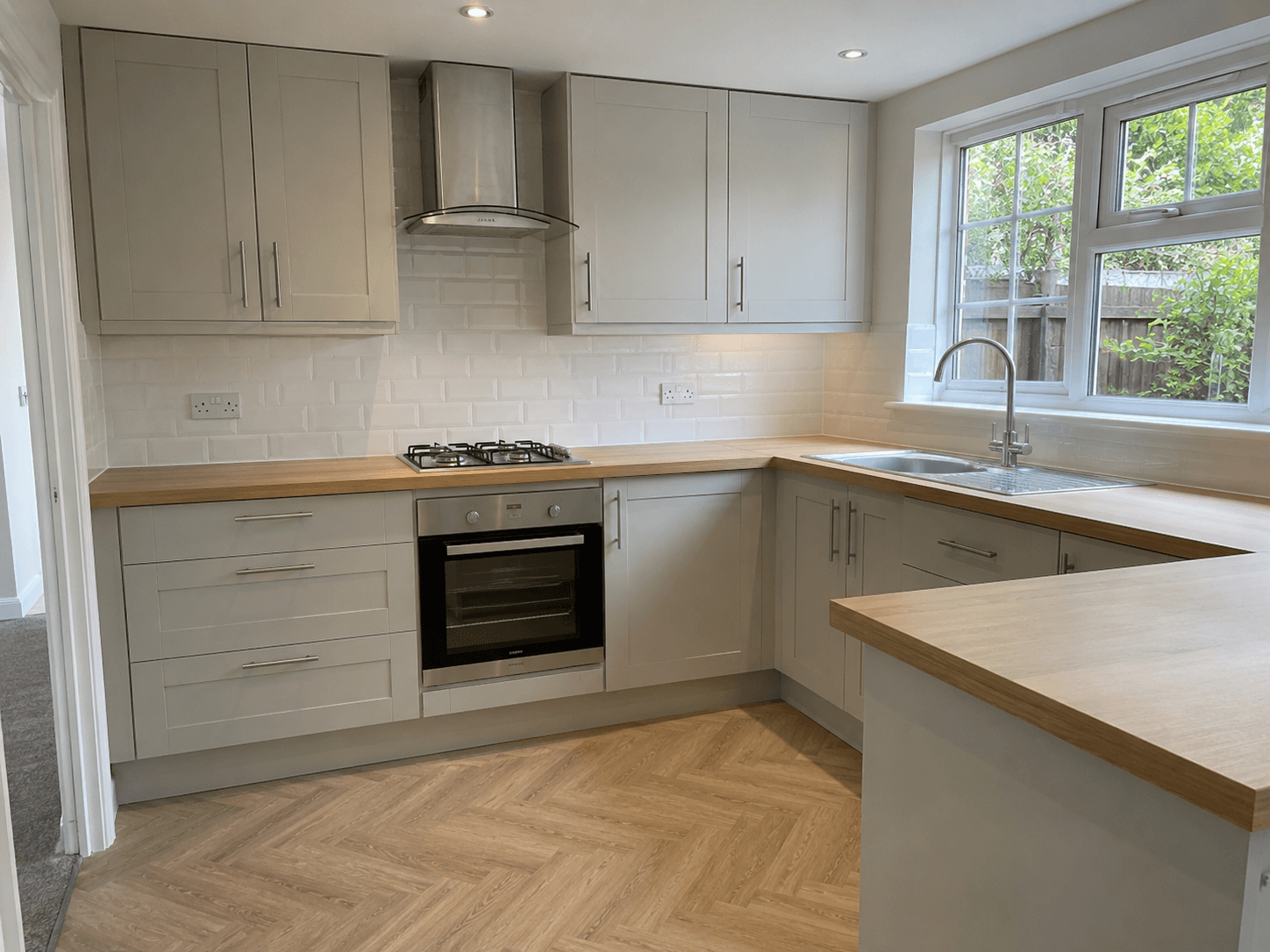 Kitchen fitting in Brentwood — Summerfield Landscapes carpentry